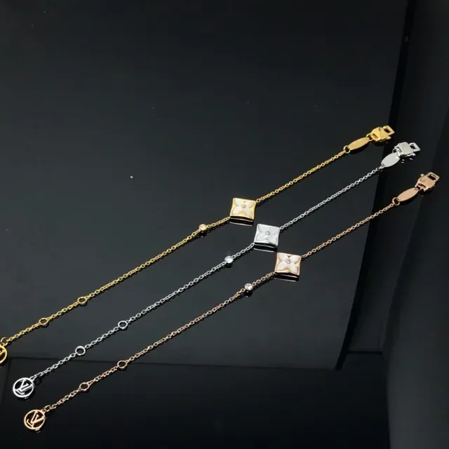 Gold Silver Floral Quatrefoil Pendant Square Frame Necklace 4