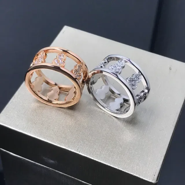 Gold Silver Openwork Gourd Motif Pavé-Set Clear Stones Ring 3