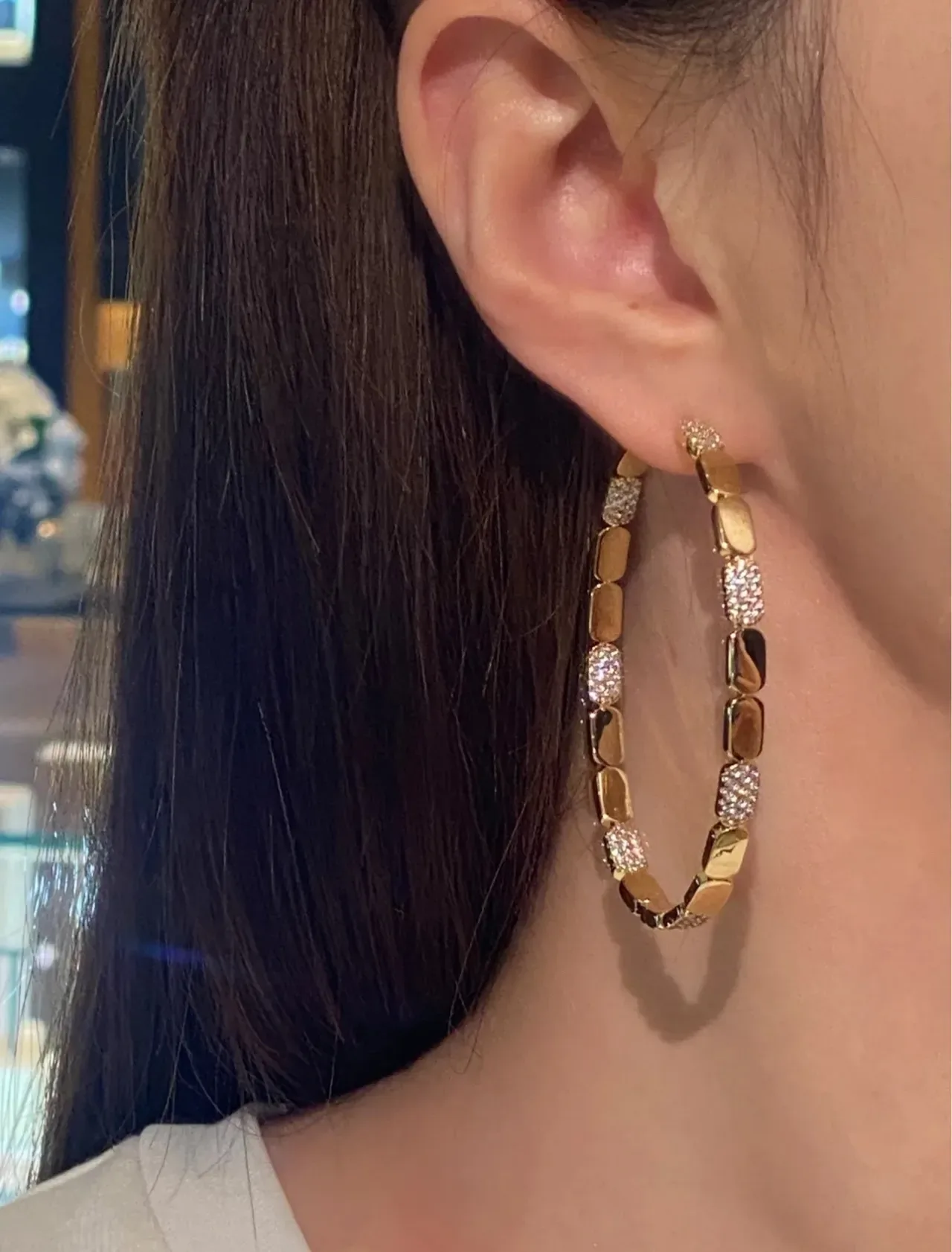 Gold-Tone Crystal-Embellished Segmented Link Hoop Earrings 5