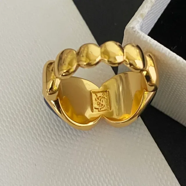 Gold-Tone Dual Cabochon Green and Blue Ring 4