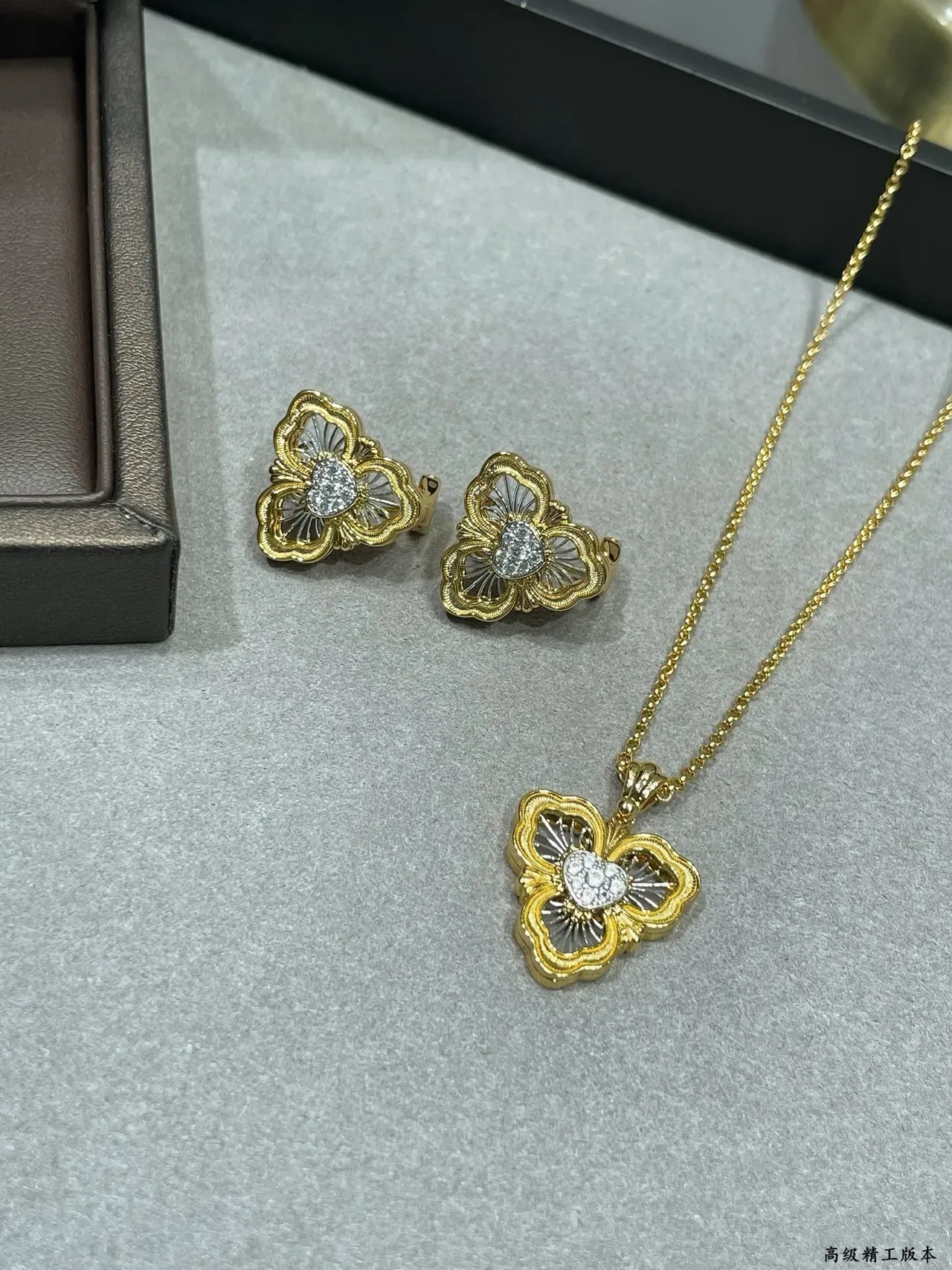 Gold-Tone Floral Pavé Heart Stud Earring 4