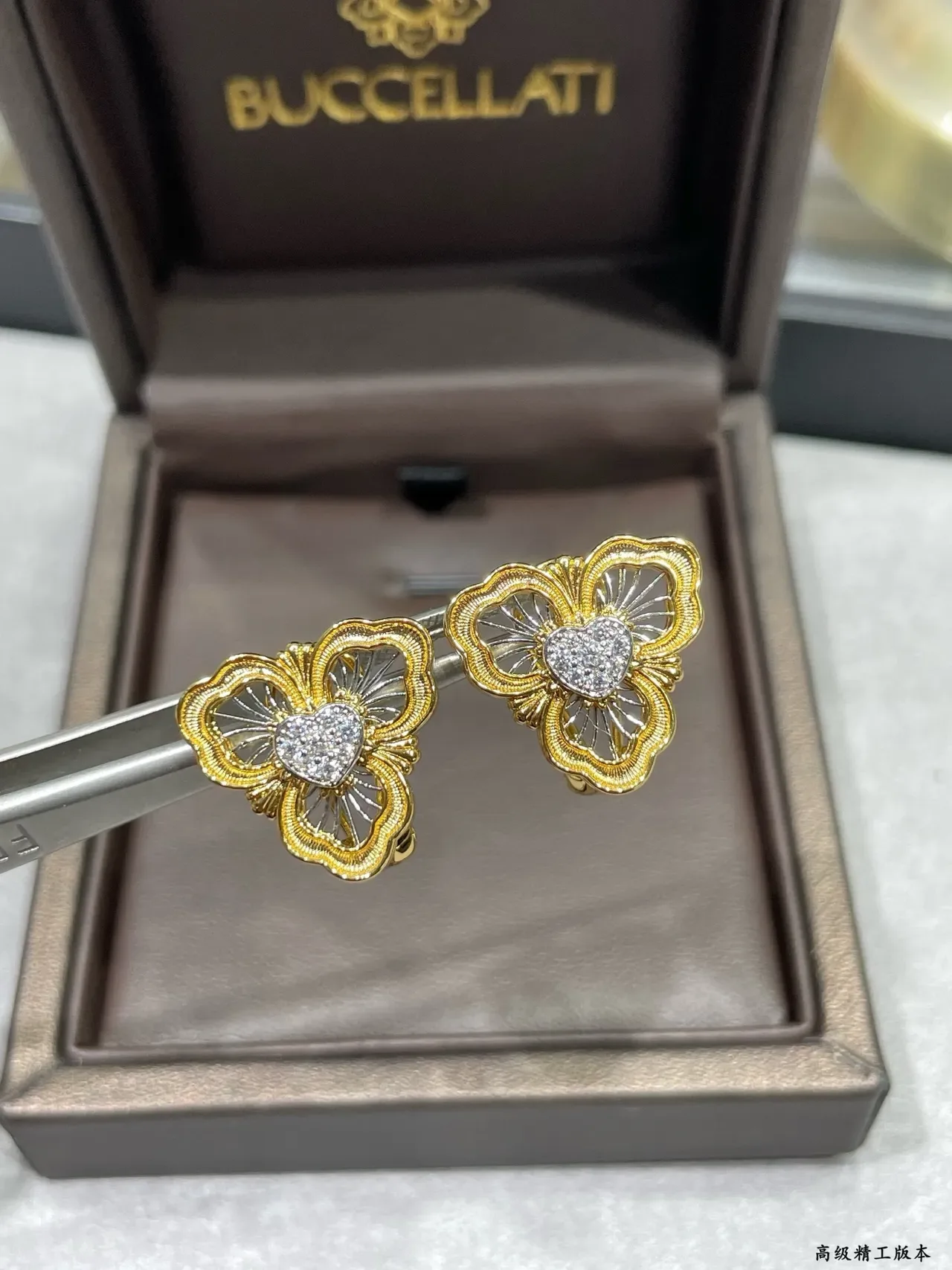 Gold-Tone Floral Pavé Heart Stud Earring 9