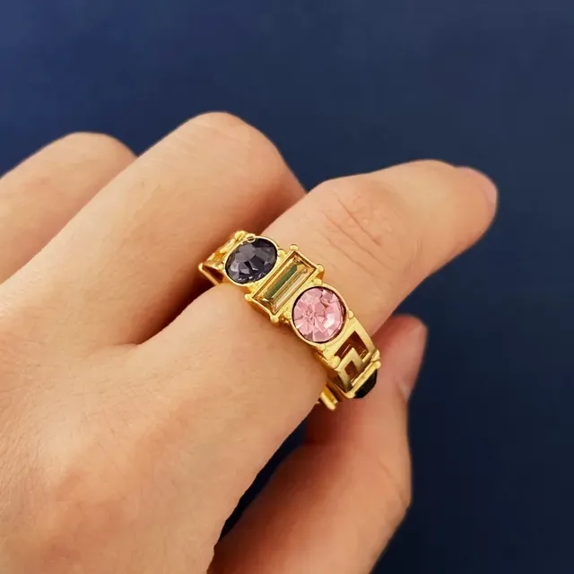 Gold-Tone Open-Band Three-Stone Faceted Gem Ring 3