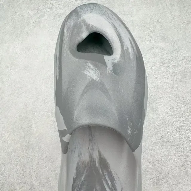 Gray Molded Foam Contoured Footbed Sneakers 7