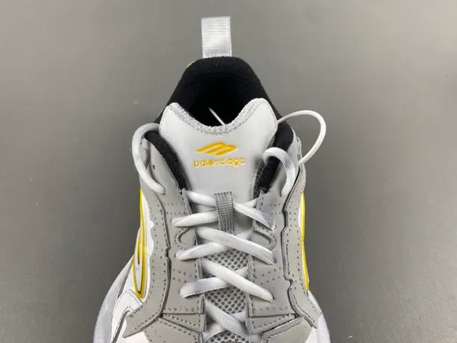 Gray Yellow Oversized Sculpted Midsole Layered Synthetic And Textile Upper Chunky Sneakers 6