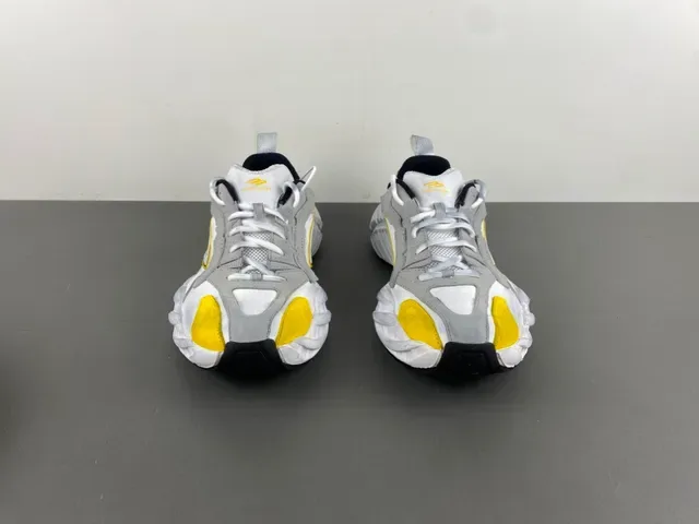 Gray Yellow Oversized Sculpted Midsole Layered Synthetic And Textile Upper Chunky Sneakers 10