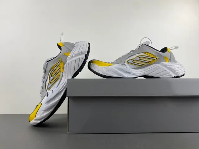 Gray Yellow Oversized Sculpted Midsole Layered Synthetic And Textile Upper Chunky Sneakers 14