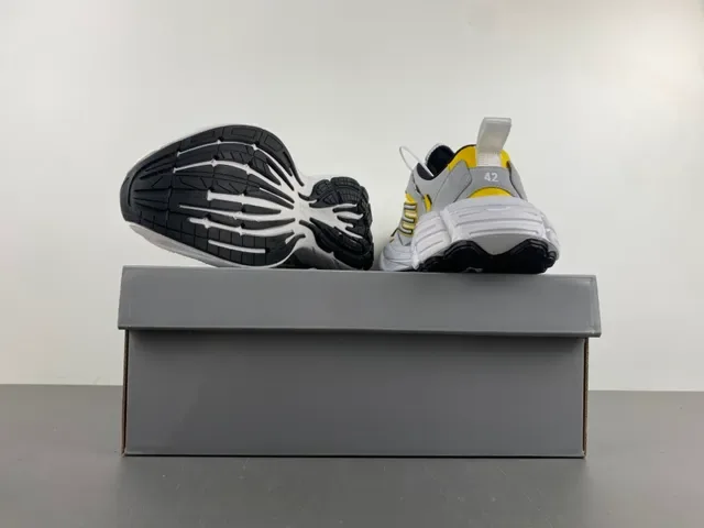 Gray Yellow Oversized Sculpted Midsole Layered Synthetic And Textile Upper Chunky Sneakers 16