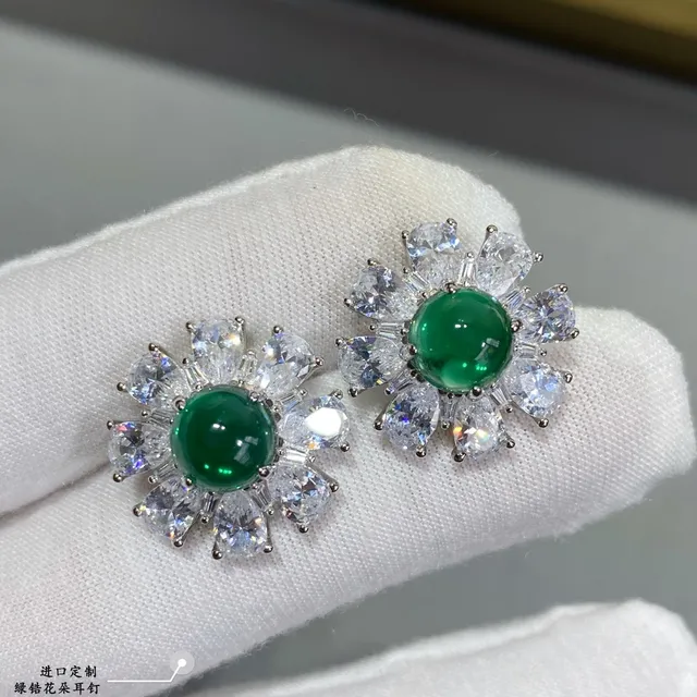 Green Cabochon Flower Motif Stud Earrings 7