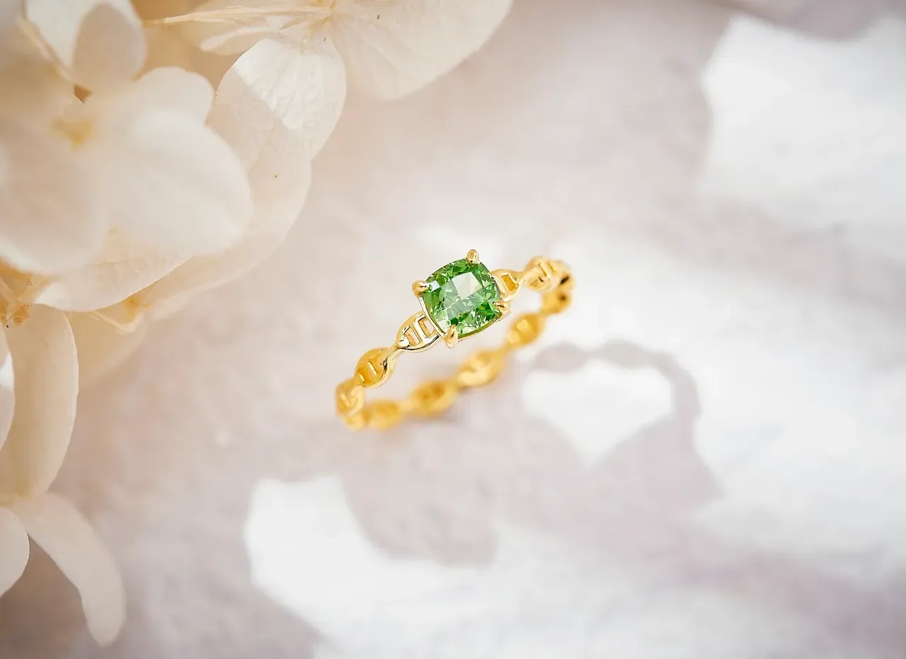 Green Cushion-Cut Gemstone Four-Prong Gold Ring 4