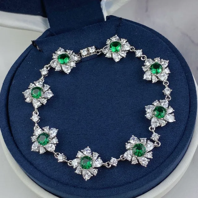 Green Silver Floral Motif Gemstone Cluster Bracelet 3
