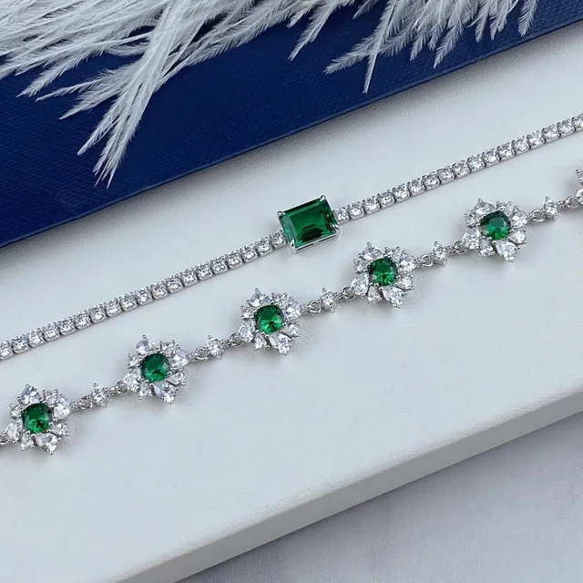 Green Silver Floral Motif Gemstone Cluster Bracelet 4