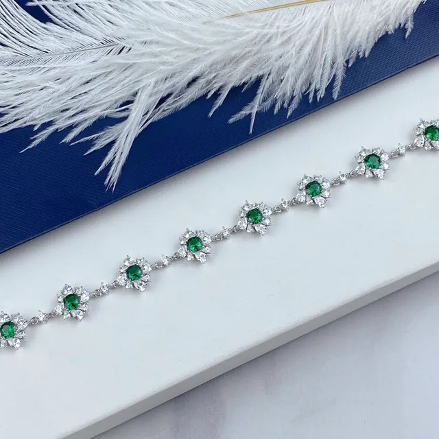 Green Silver Floral Motif Gemstone Cluster Bracelet 5