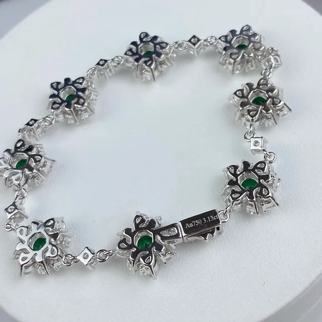 Green Silver Floral Motif Gemstone Cluster Bracelet 6