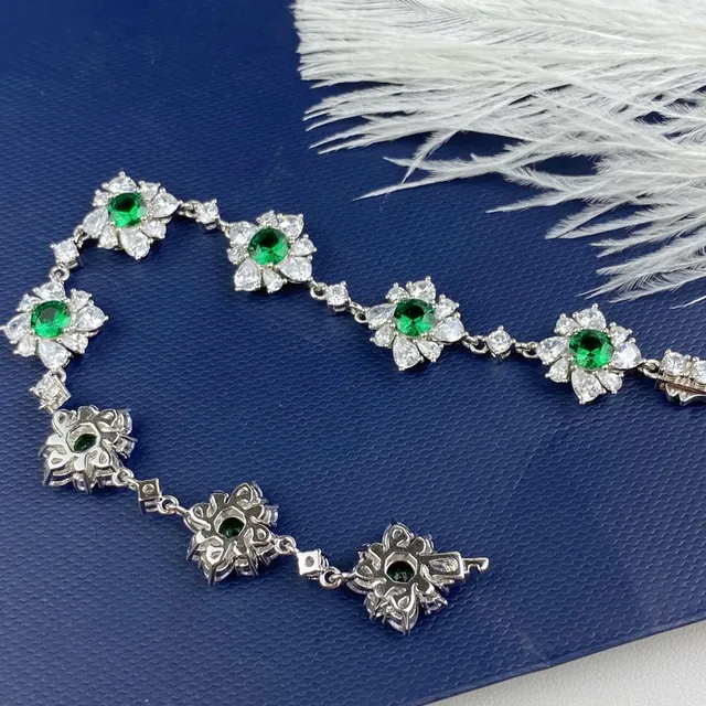 Green Silver Floral Motif Gemstone Cluster Bracelet 9
