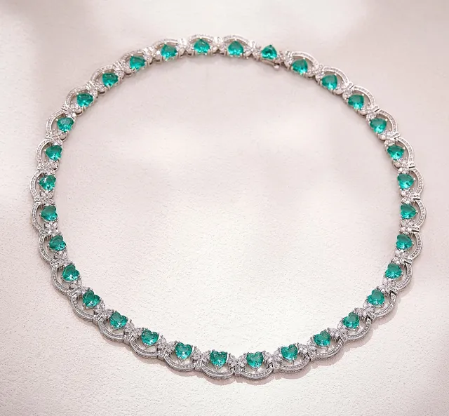 Heart-Shaped Red Gemstone and Pavé Diamond Collar Necklace 6