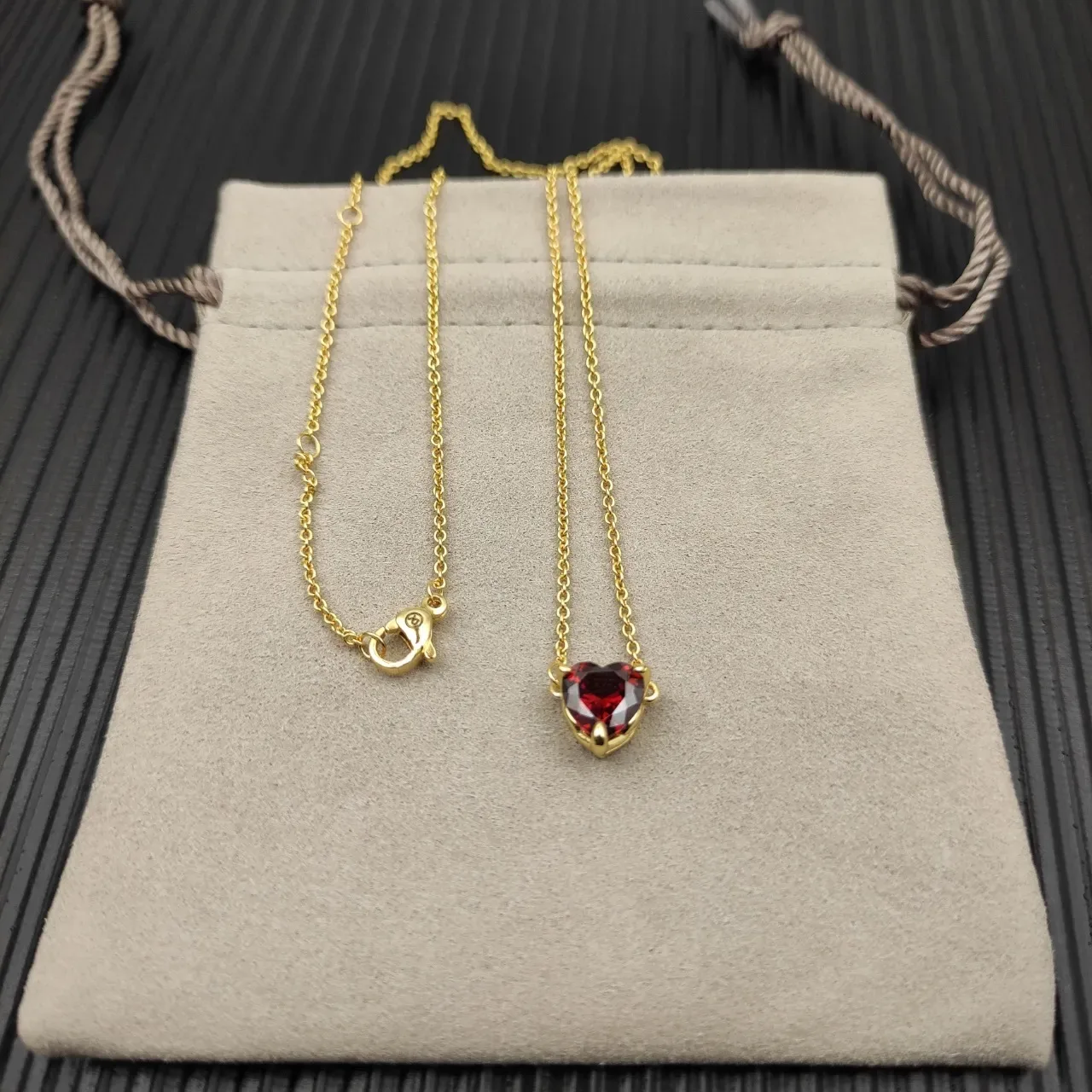 Heart-Shaped Red Gemstone Pendant Necklace 8