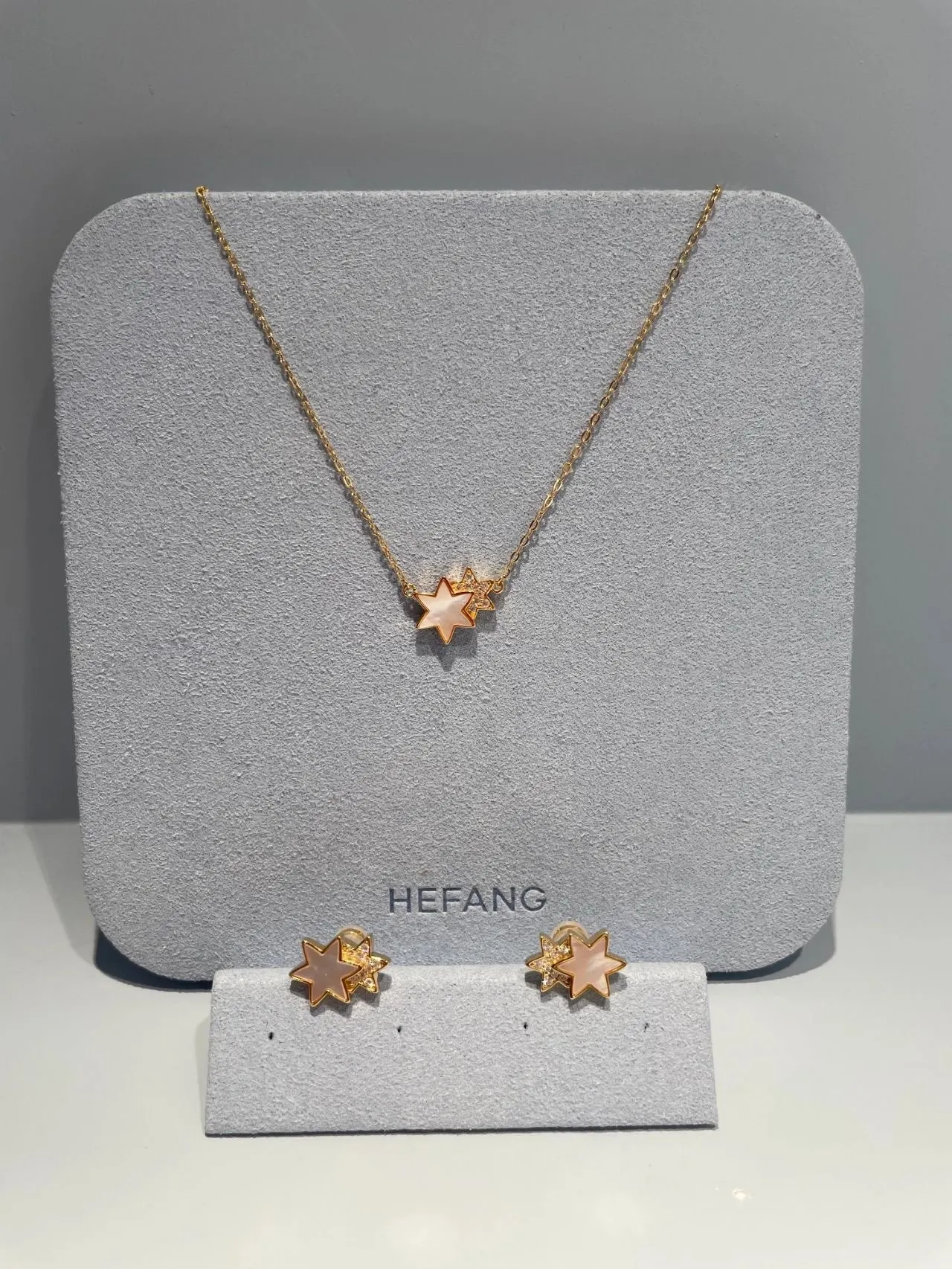 HEFANG Gold Blue Chain Star-Shaped Pendant Necklace 6