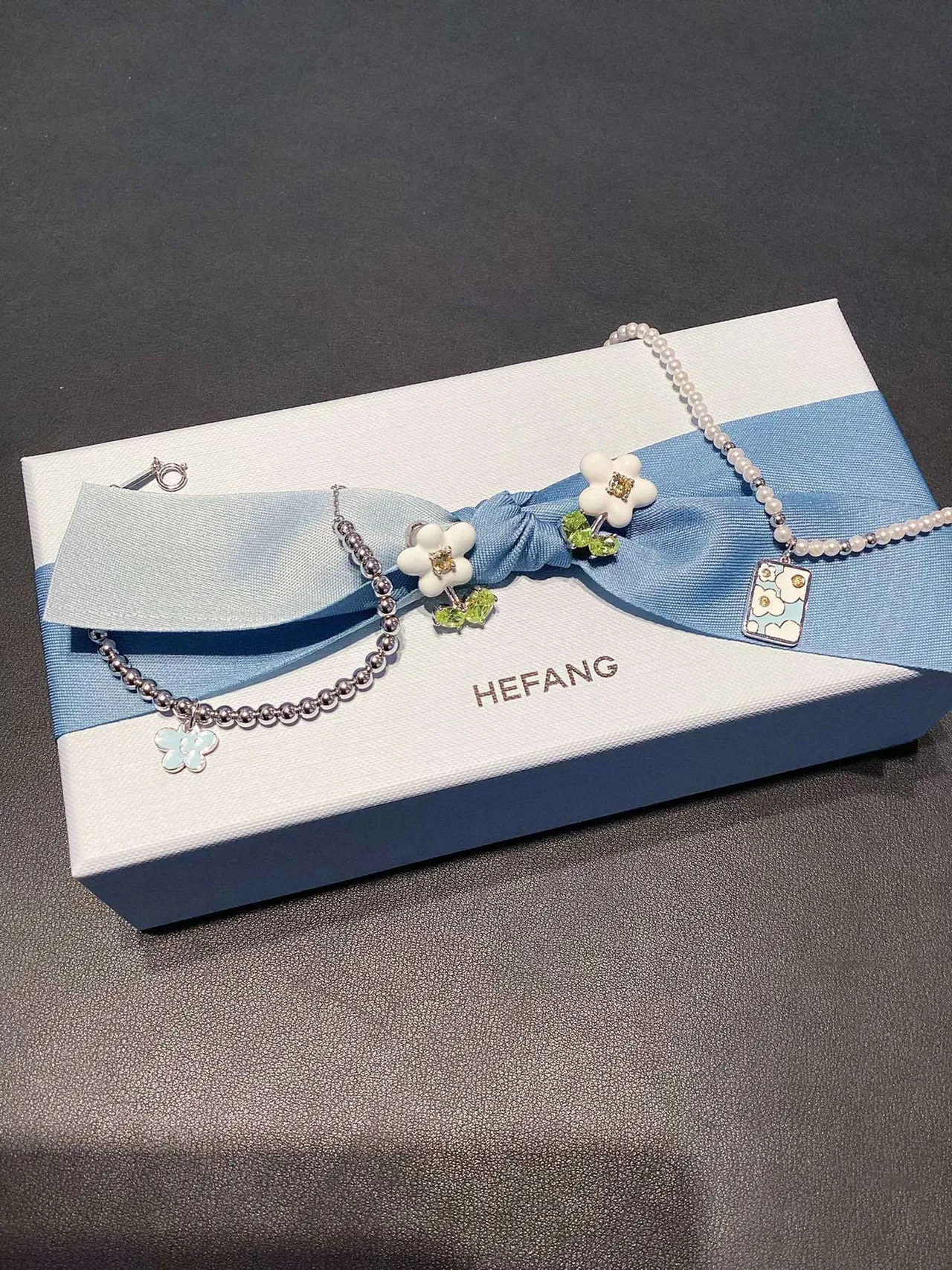HEFANG Healing Smile Little Flower Silver Beaded Bracelet 5