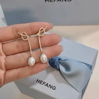 HEFANG Knot-Top Pearl-Drop Dangling Earrings
