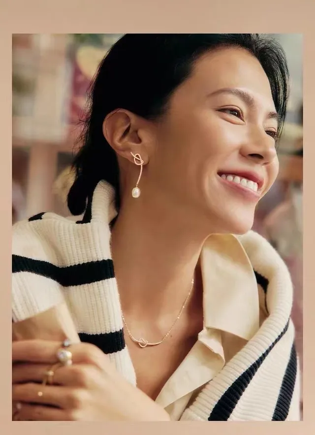 HEFANG Knot-Top Pearl-Drop Dangling Earrings 2