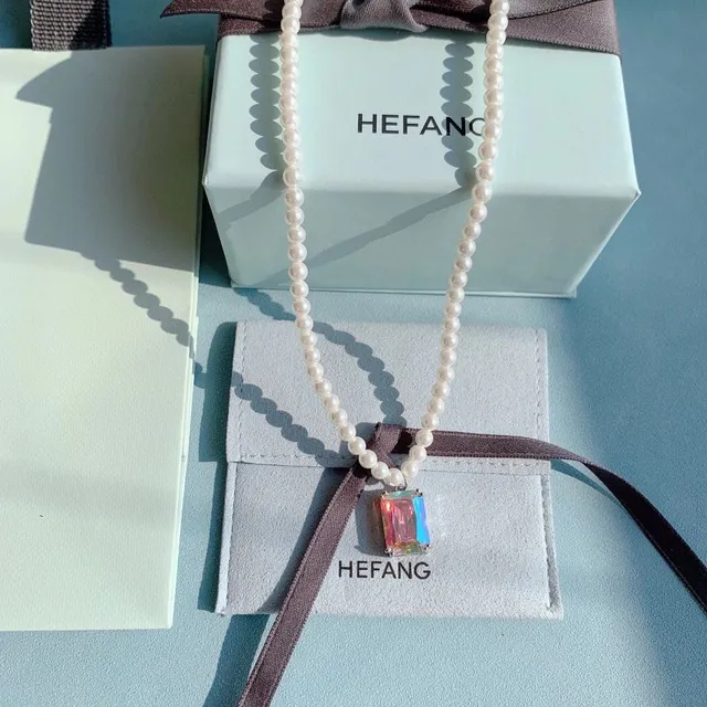 HEFANG Multicolor White Pearl Strand Rectangular Iridescent Crystal Pendant Necklace 3