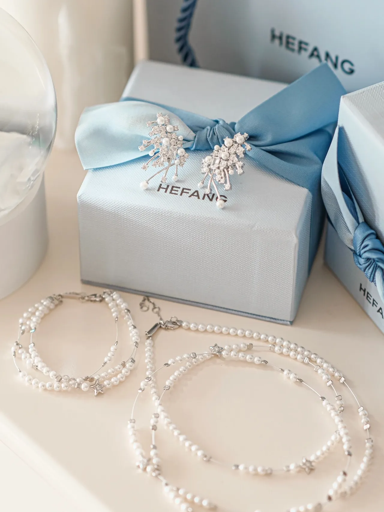 HEFANG Pearl and Star Charm Layered Necklace 6