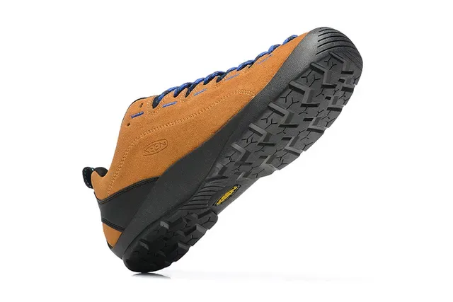 Keen Gray Black Minimalist Low-Top Synthetic Suede Upper Lifestyle Sneakers 11