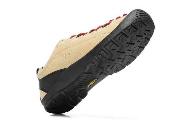 Keen Gray Black Minimalist Low-Top Synthetic Suede Upper Lifestyle Sneakers 17