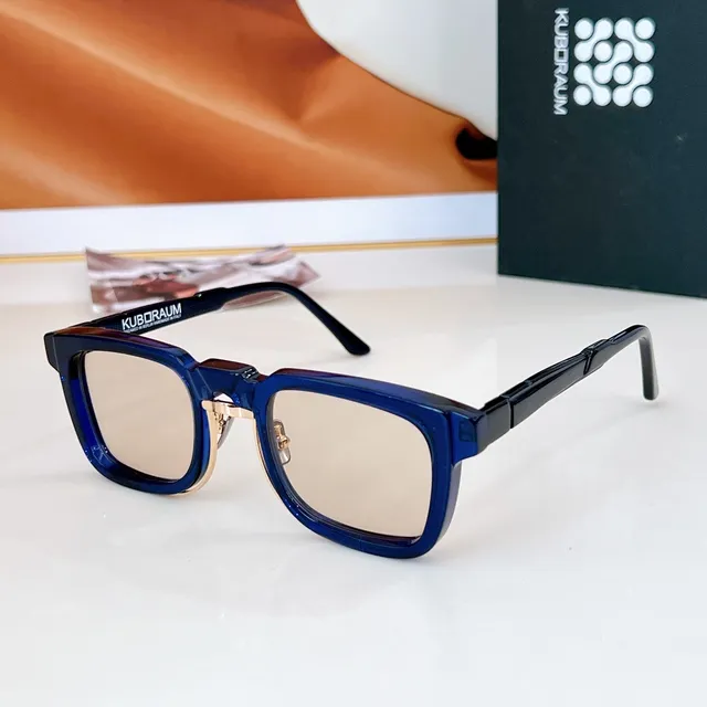 KUBORAUM Angular Rectangular Matte Black Sunglasses 4