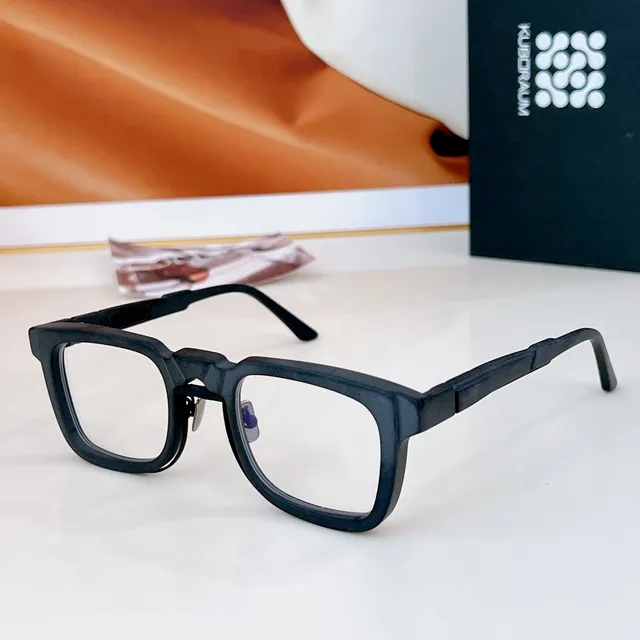 KUBORAUM Angular Rectangular Matte Black Sunglasses 7