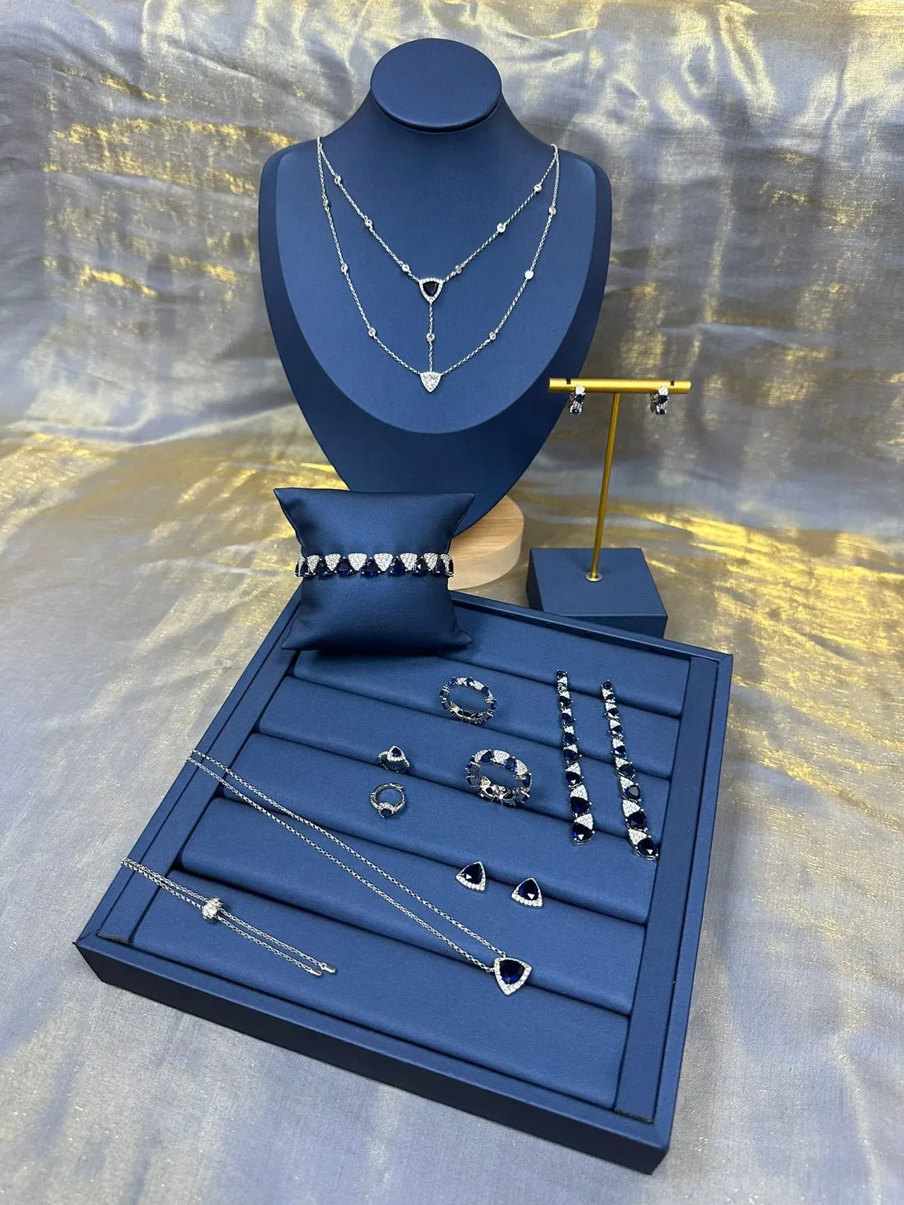 Layered Double-Chain Triangular Gemstone Pendant Necklace 8