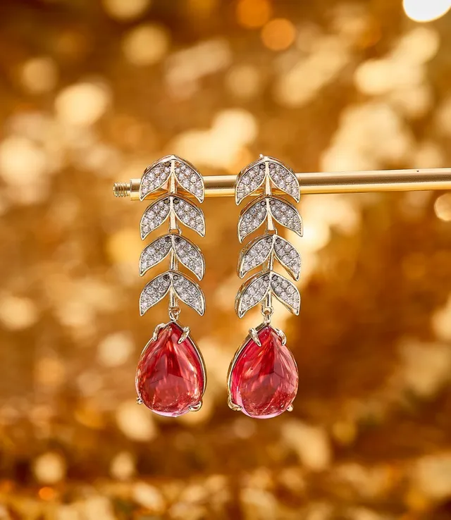 Leaf Motif Teardrop Red Gemstone Earrings 6