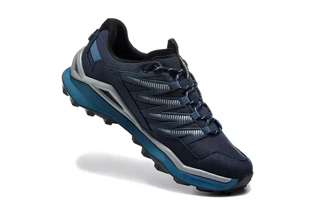 LOWA Black Gray Low-Top Hiking Sneaker GORE-TEX Lined Sneakers 7