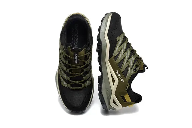 LOWA Black Gray Low-Top Hiking Sneaker GORE-TEX Lined Sneakers 17