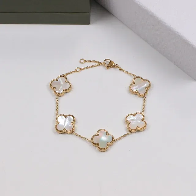 Multicolor Four-Leaf Clover Charm Chain-Link Bracelet 19