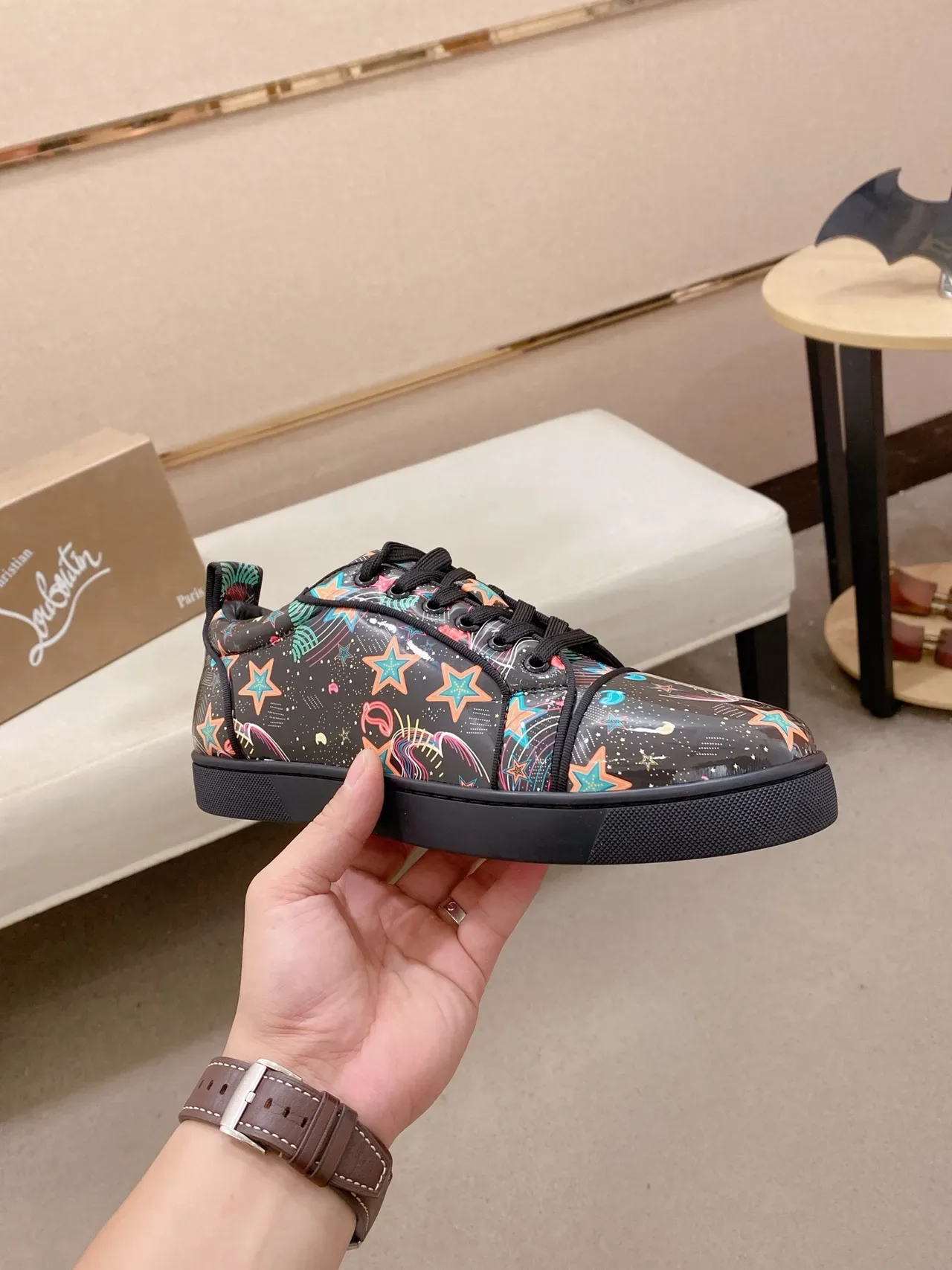 Multicolor Star Print Low-Top Lace-Up Sneaker 4