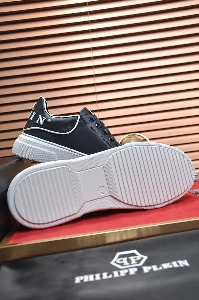 Navy and White Platform Lace-Up Sneaker 4