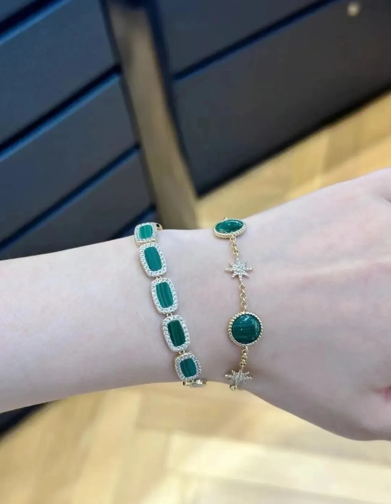 Navy Gold Chain Oval Green Stone Accents Bracelet 2