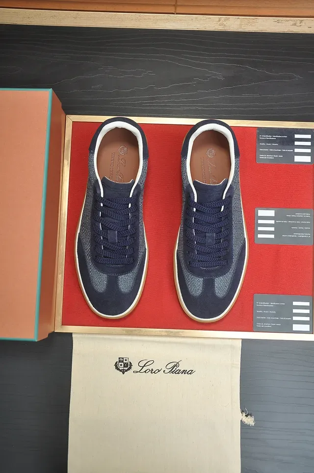 Navy Textured Woven Low-Top Gum Sole Sneaker 5