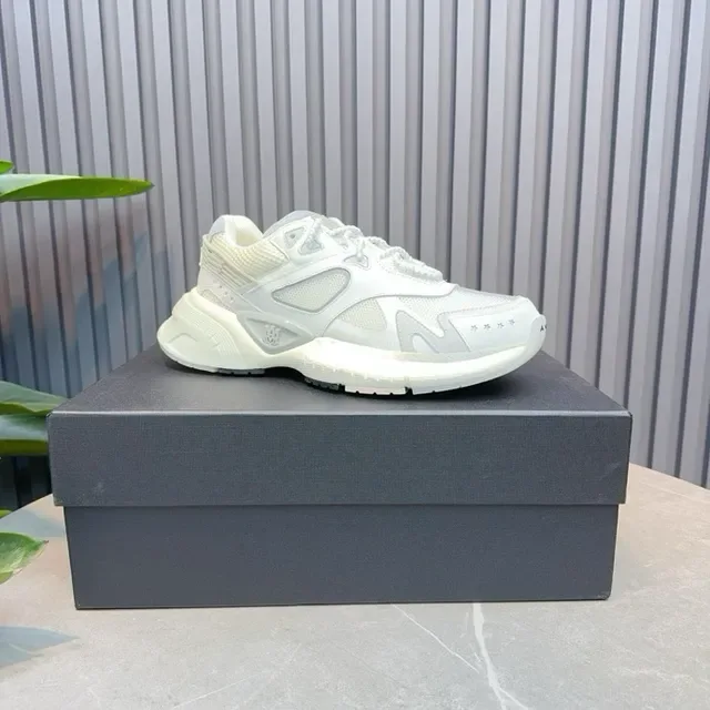 Off-White Chunky Lifestyle Sneaker 6