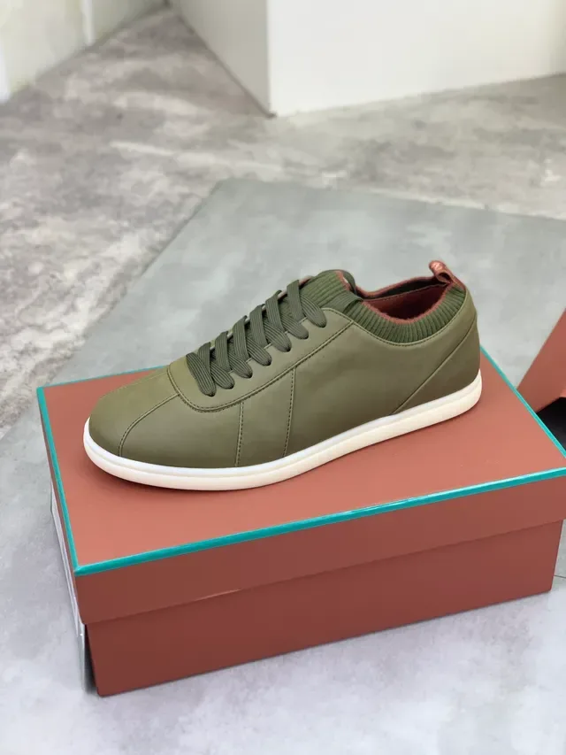 Olive Green Ribbed Collar Lace-Up Sneaker 5