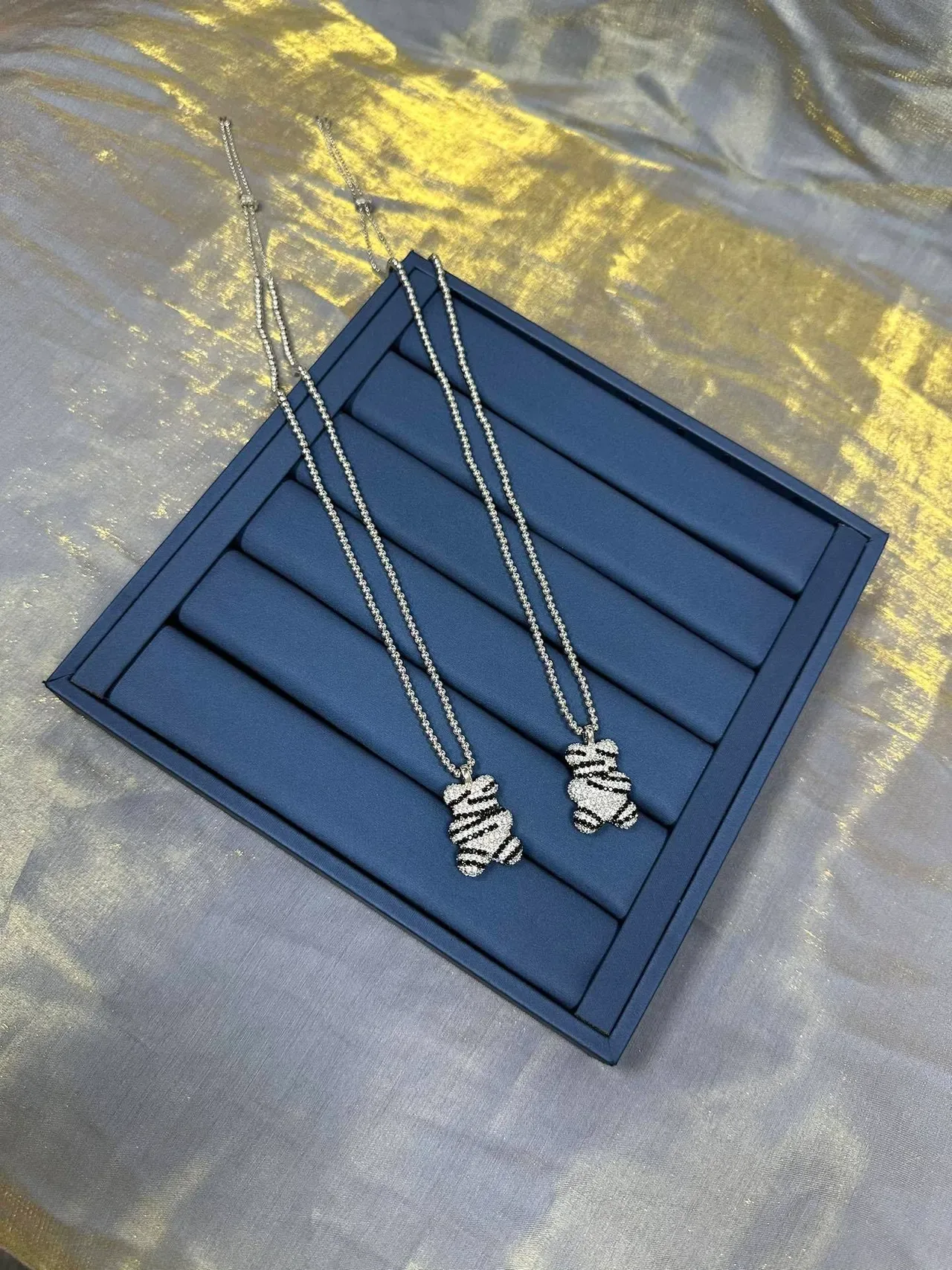 Pavé-Set Striped Zebra Motif Pendant Necklace 4