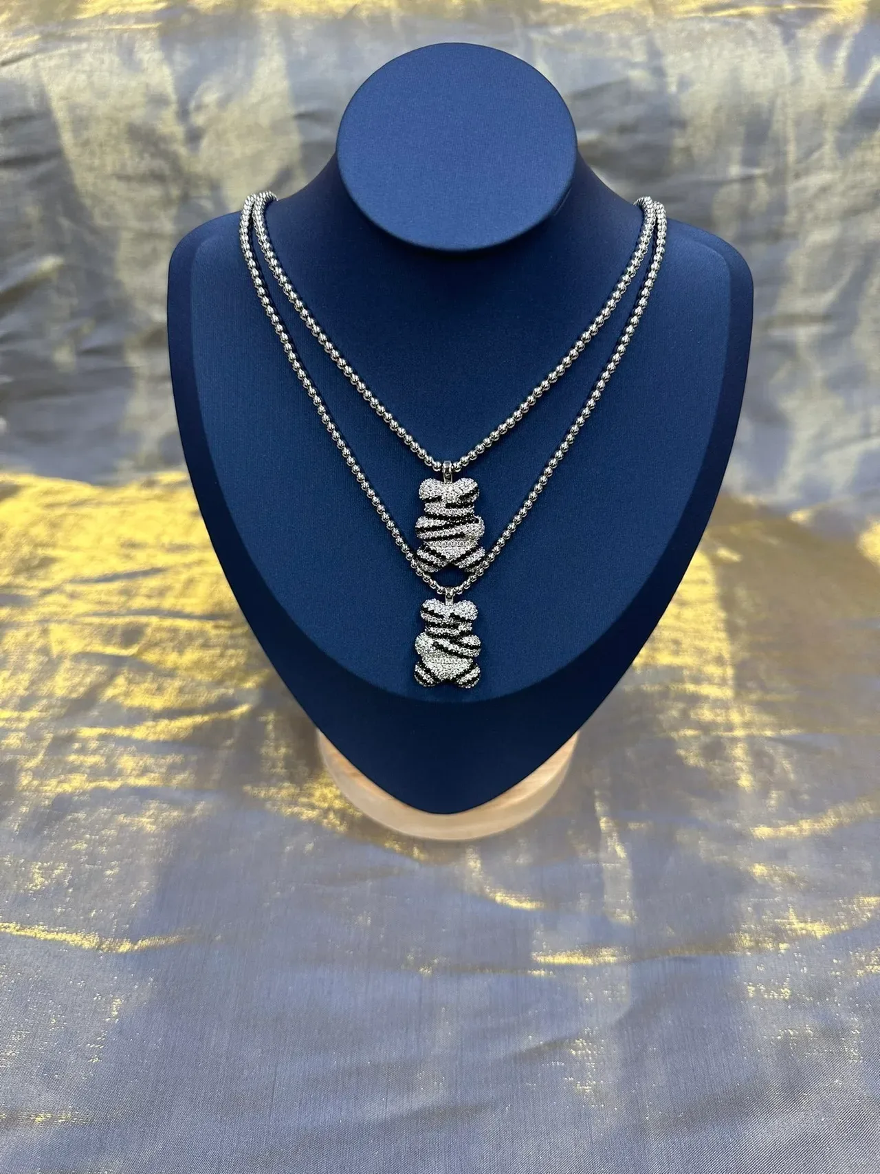 Pavé-Set Striped Zebra Motif Pendant Necklace 5