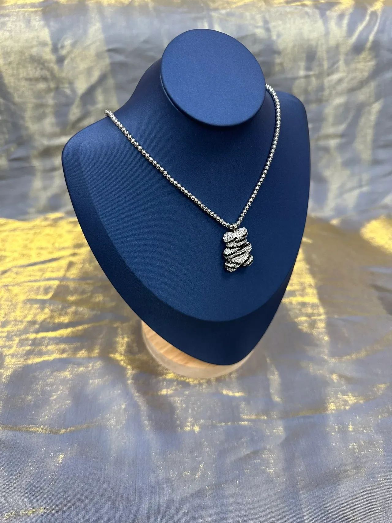 Pavé-Set Striped Zebra Motif Pendant Necklace 8