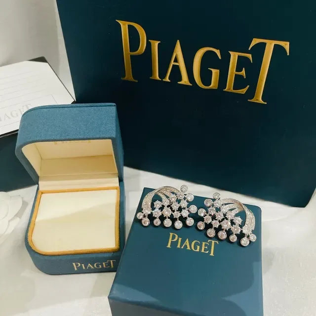 Piaget Limelight Mediterranean Garden Diamond Earrings 7