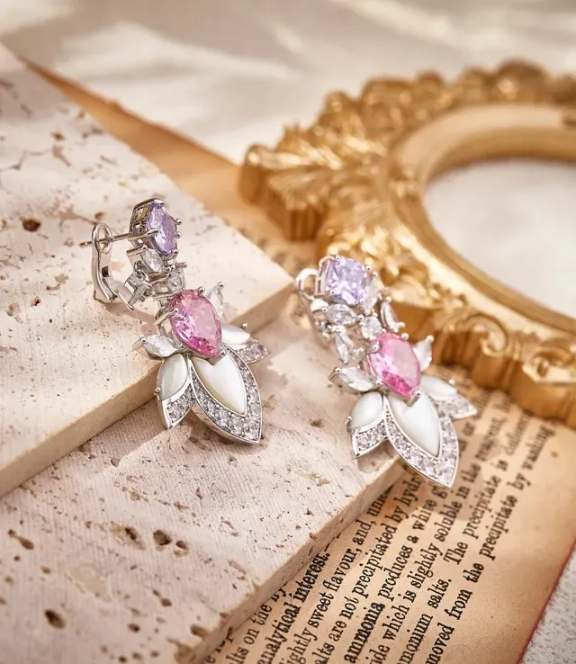 Pink White Floral Motif Drop Earring Earrings 3