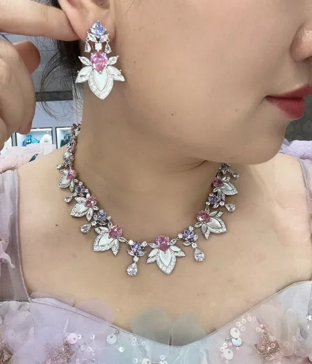 Pink White Floral Motif Drop Earring Earrings 8