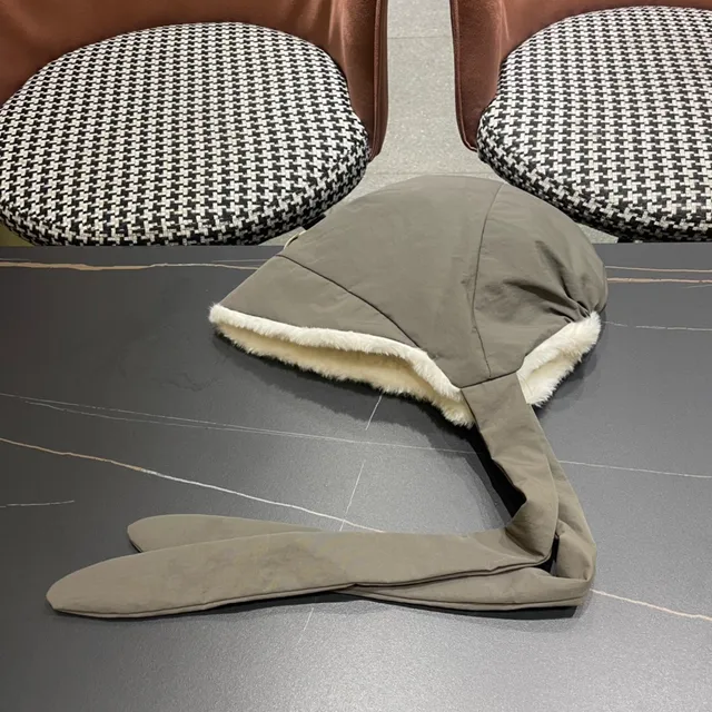 Plush-Lined Olive Gray Long-Tie Bonnet Hat 8