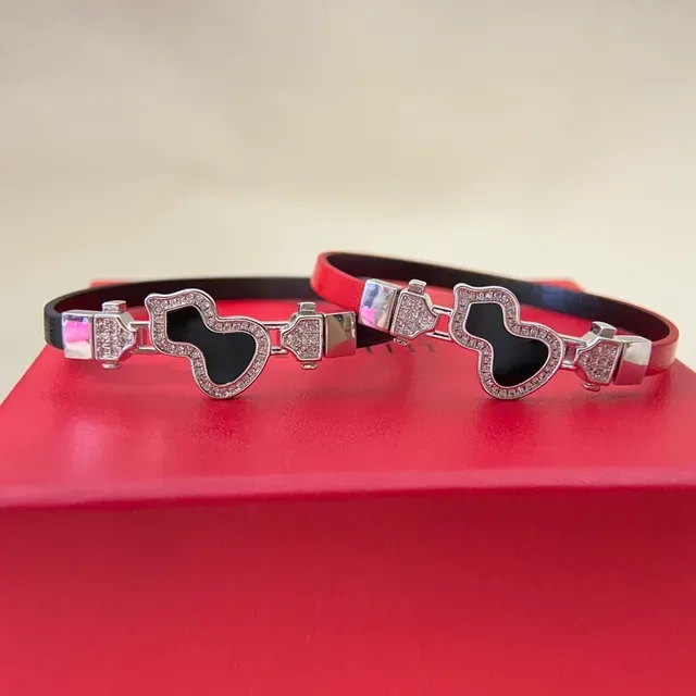qeelin Black Red Leather Strap Pave-Set Crystal Border Bracelet 2
